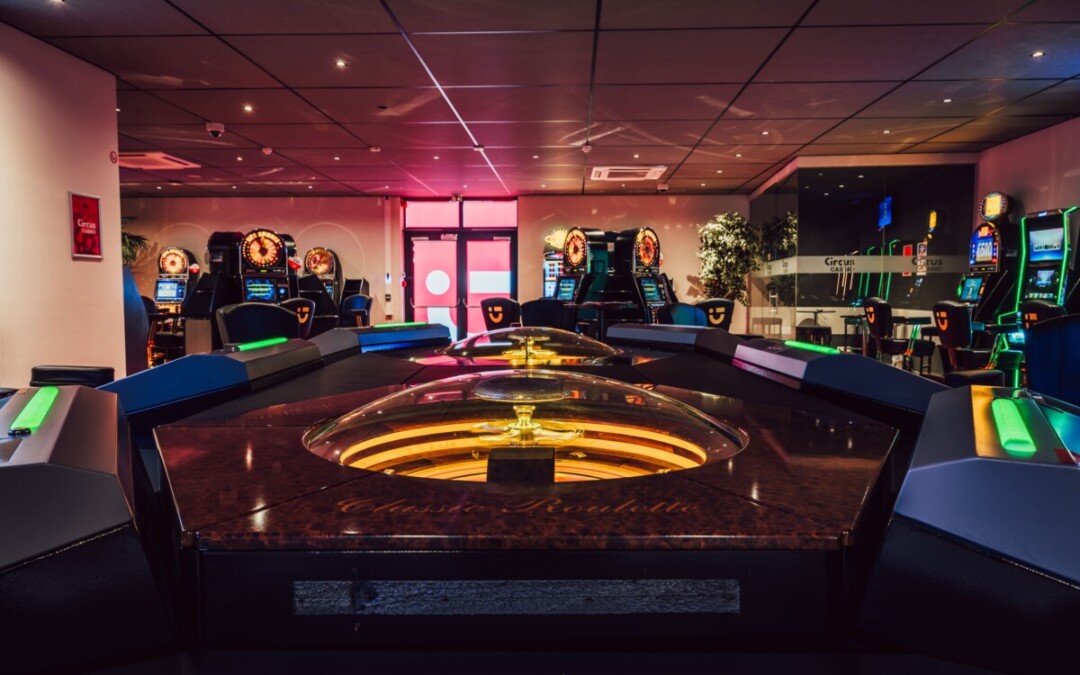 salle de jeux circus casino Menin. Roulette électronique, cash, argent, jeux de casino.