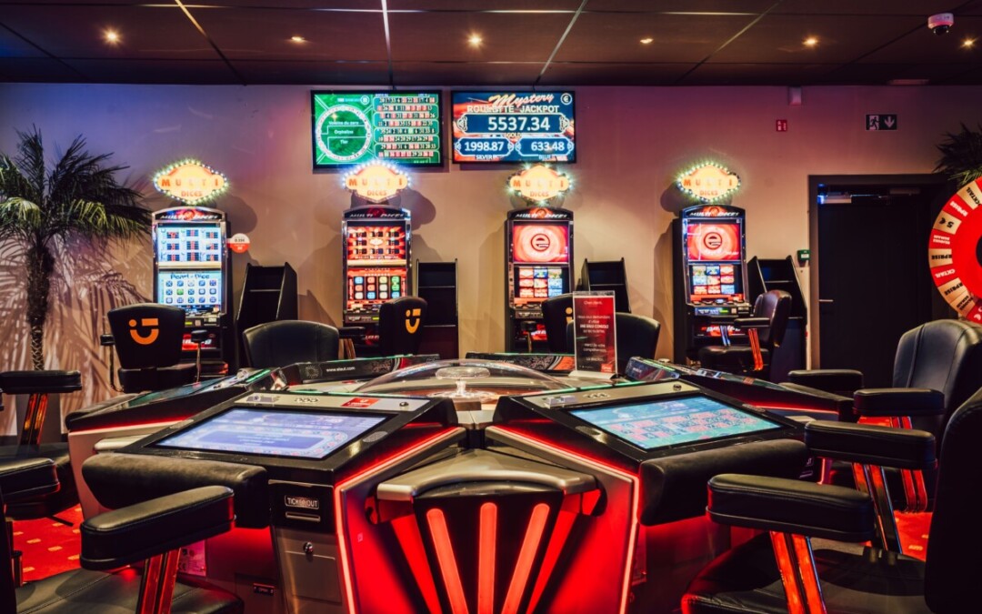 salle de jeux Circus Casino à Espierres. Machines à sous, dice, slots, roulette électronique.
